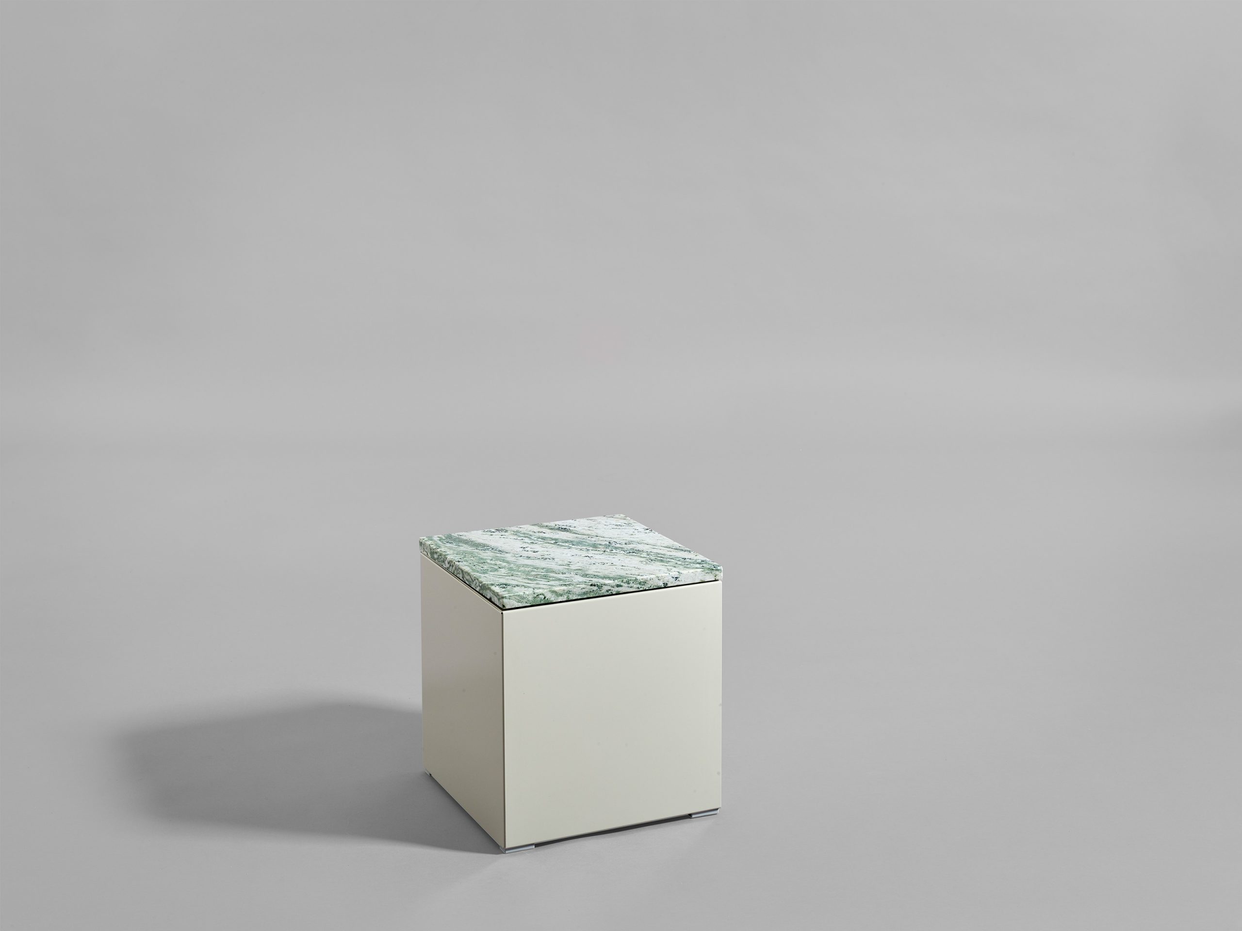 https://www.minustio.se/wp-content/uploads/2021/03/Lodger-table-stool-planter4-scaled.jpg